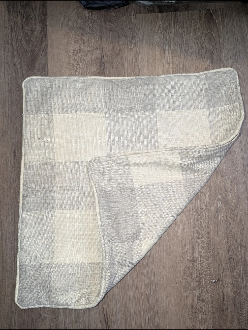 Safavieh Home Collection Fernla grey and white gingham accent pillow Cover Only